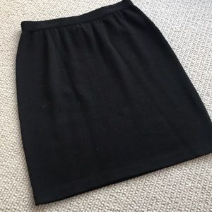 St. John knit black skirt